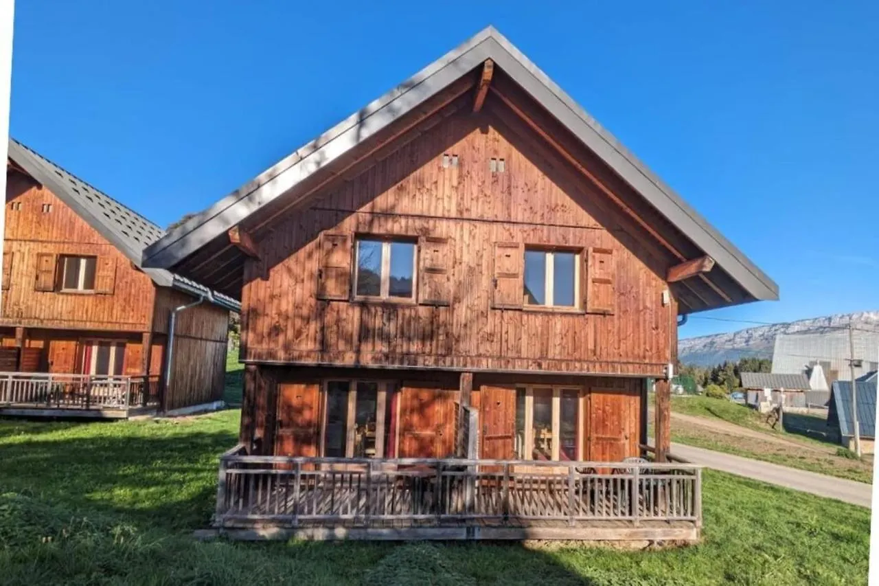 Chalet Moeki Acces Piscine Sauna Les Déserts