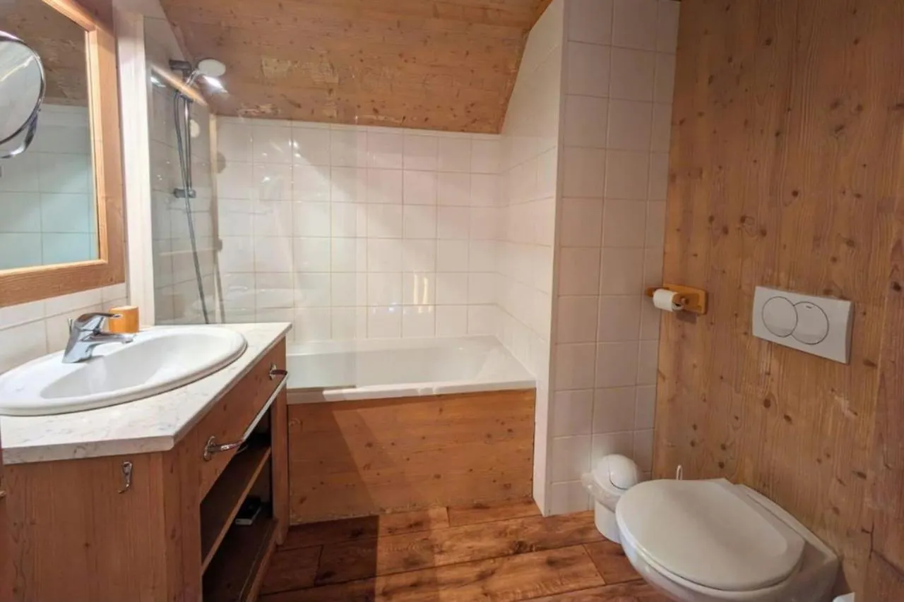Chalet Moeki Acces Piscine Sauna Les Déserts 0*,  Frankreich