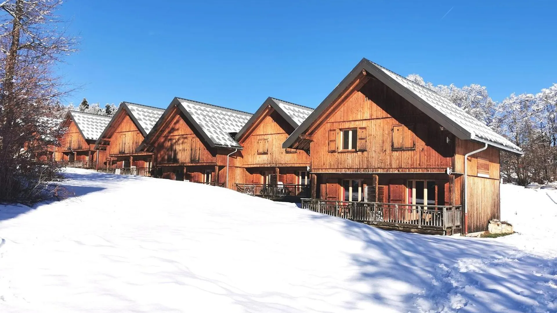 Chalet Moeki Acces Piscine Sauna Les Déserts Frankreich