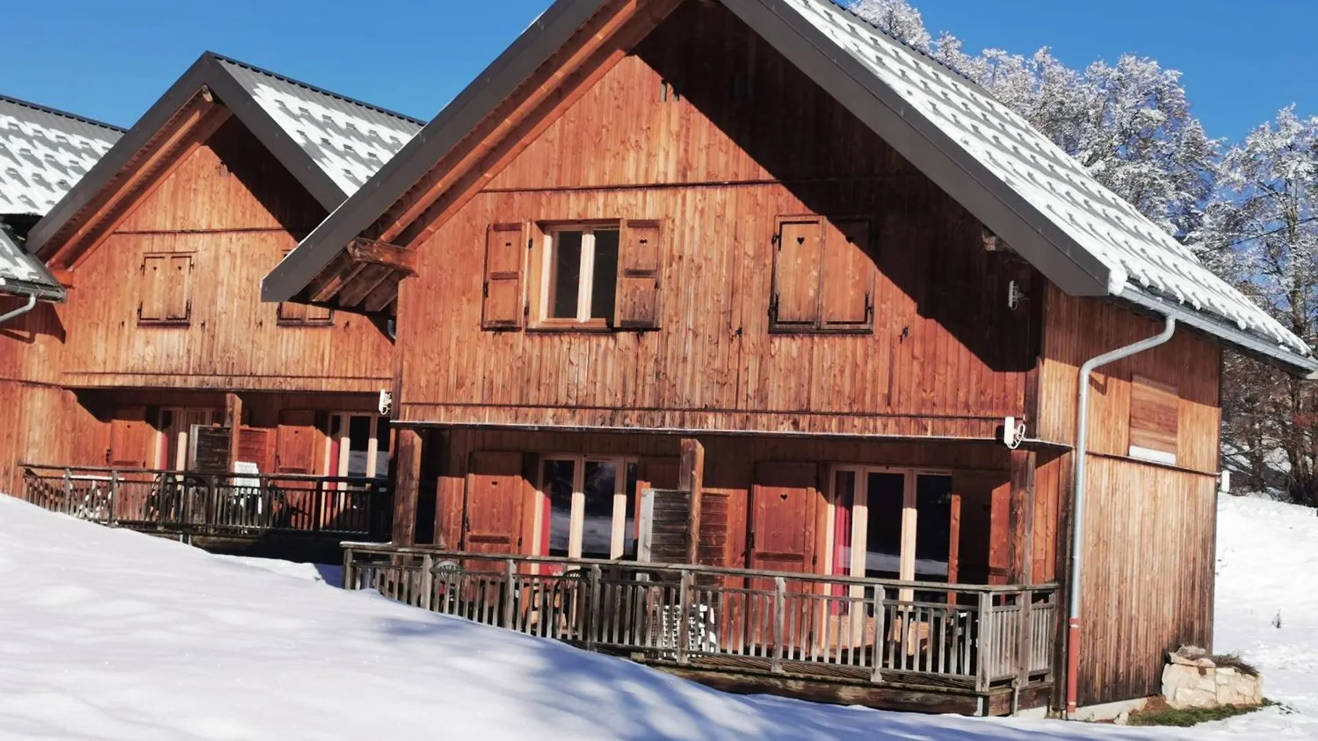 Ferienhaus Chalet Moeki Acces Piscine Sauna Les Déserts
